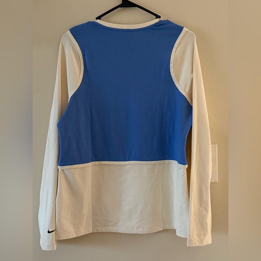 NWOT!-Size: XL-Nike Pro Dri-Fit Girls Long Sleeve Shirt - Picture 2 of 8